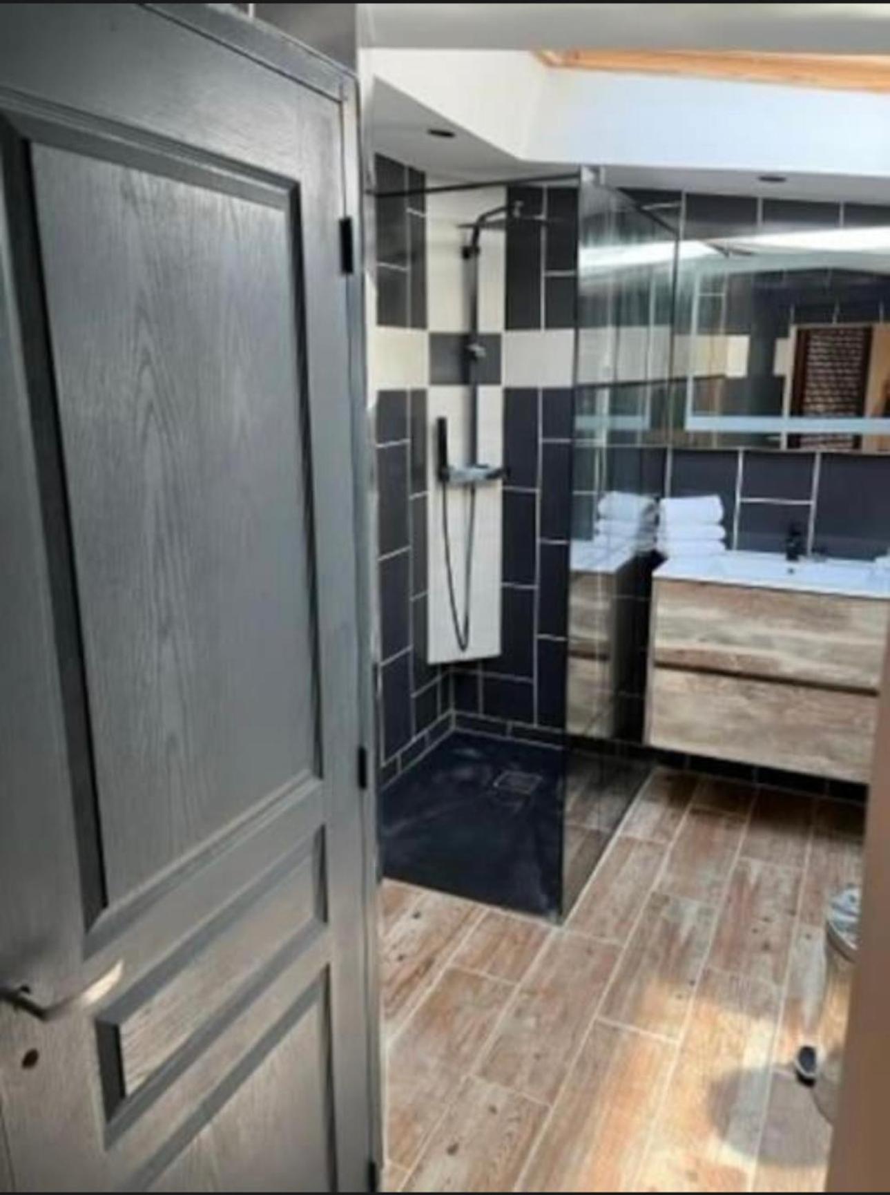 Maison A Vezac 24220 Εξωτερικό φωτογραφία